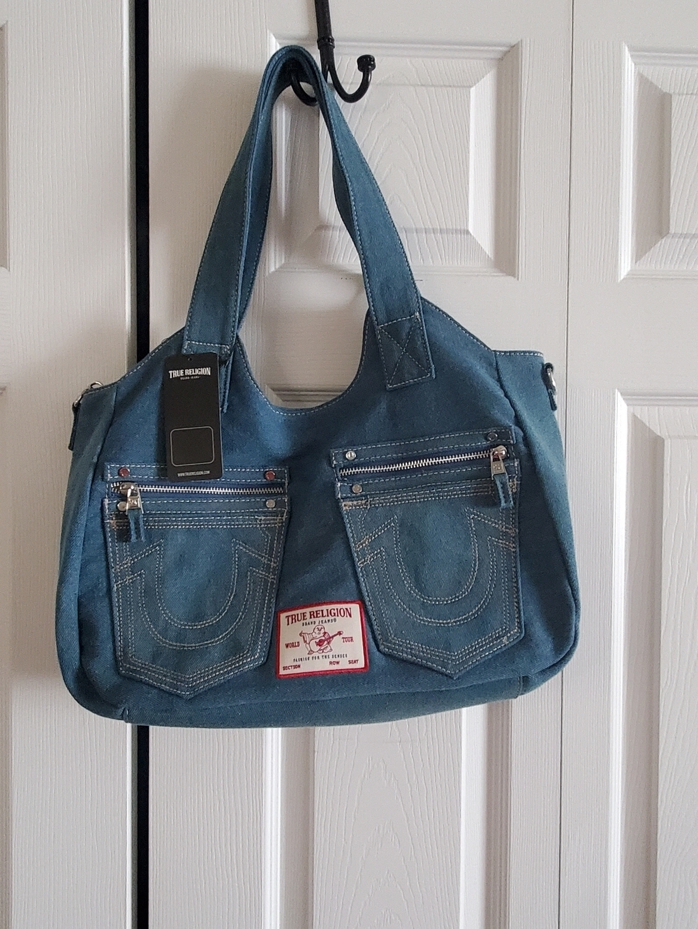 TRUE RELIGION NWT DENIM HIRSESHOE STITCH SATCHEL. BLUE Crossbody